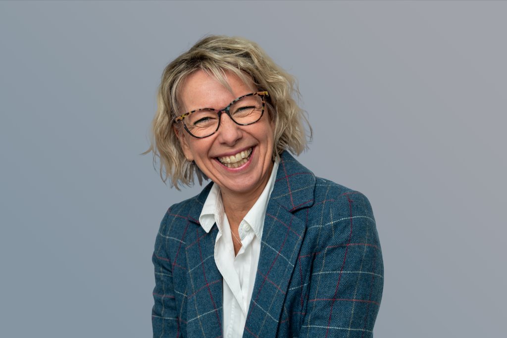 Diane King - Viva Esprit.